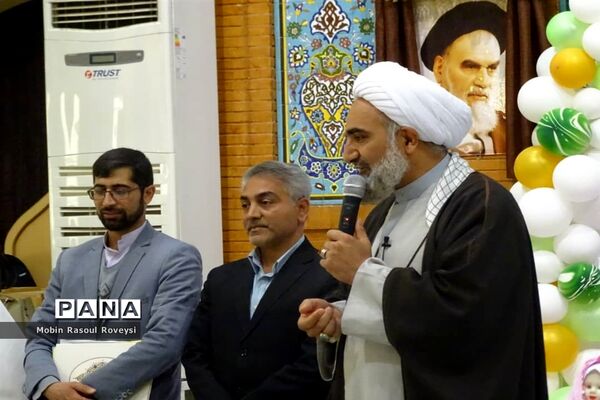 جشن تکلیف ۱۳۰۰ دانش‌آموز دختر در آبادان