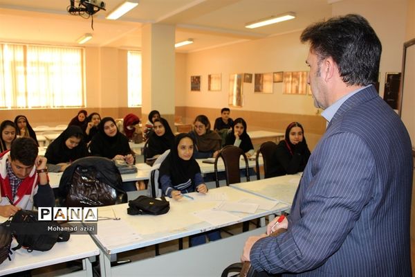 کارگاه خبرنویسی