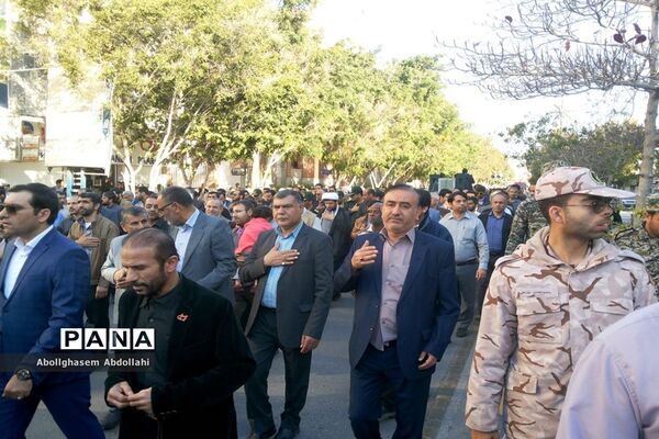 تشییع پیکر سه شهید گمنام در بوشهر-2