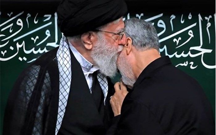 سردار سلیمانی از رهبر معظم انقلاب نشان ذوالفقار دریافت کرد