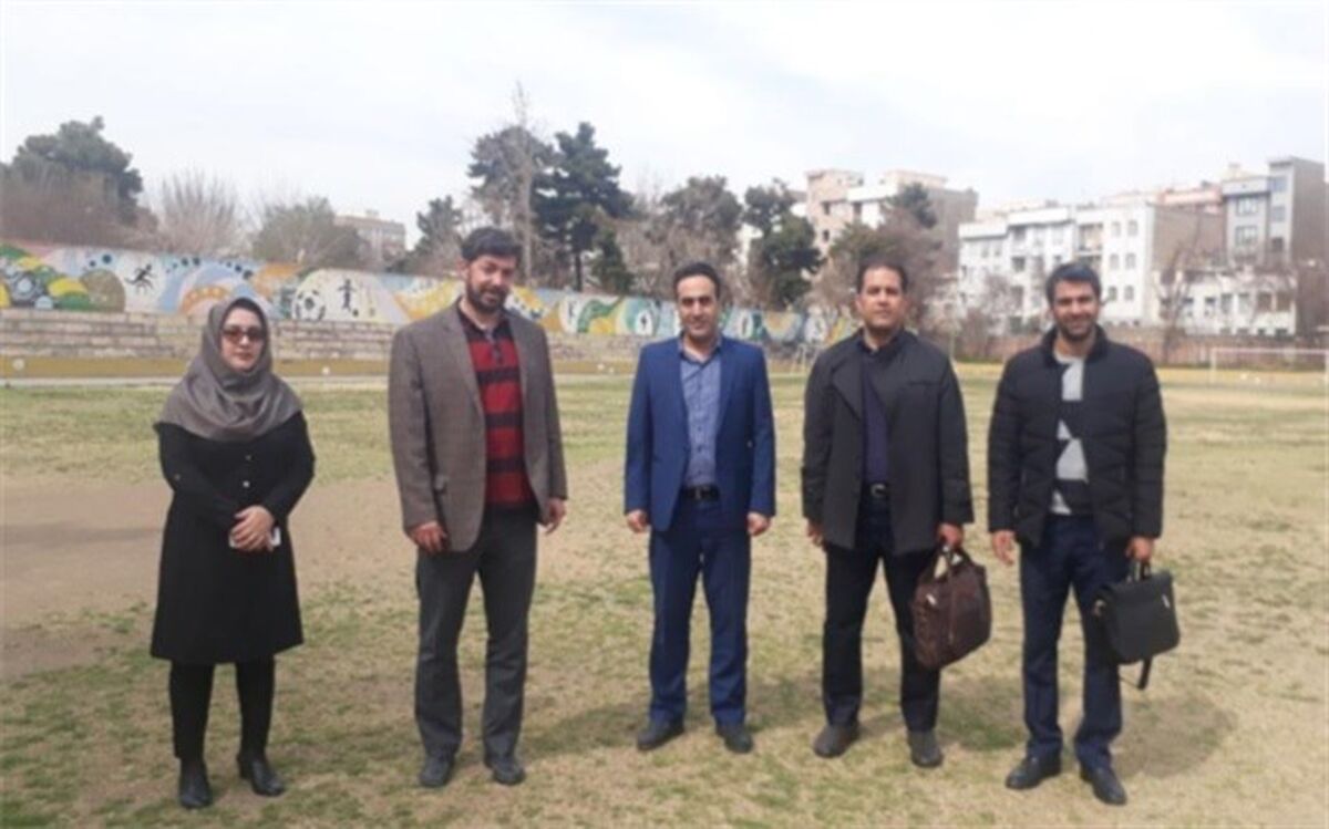 بازدید تیم کارشناسی استان از مدارس و فضاهای آموزشی ورزشی ناحیه یک ری