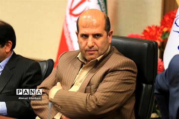 نشست هم‌اندیشی خبرنگاران شهرستان ساری