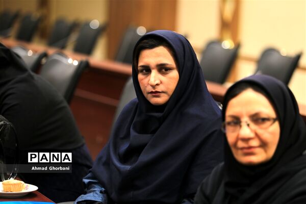 نشست هم‌اندیشی خبرنگاران شهرستان ساری