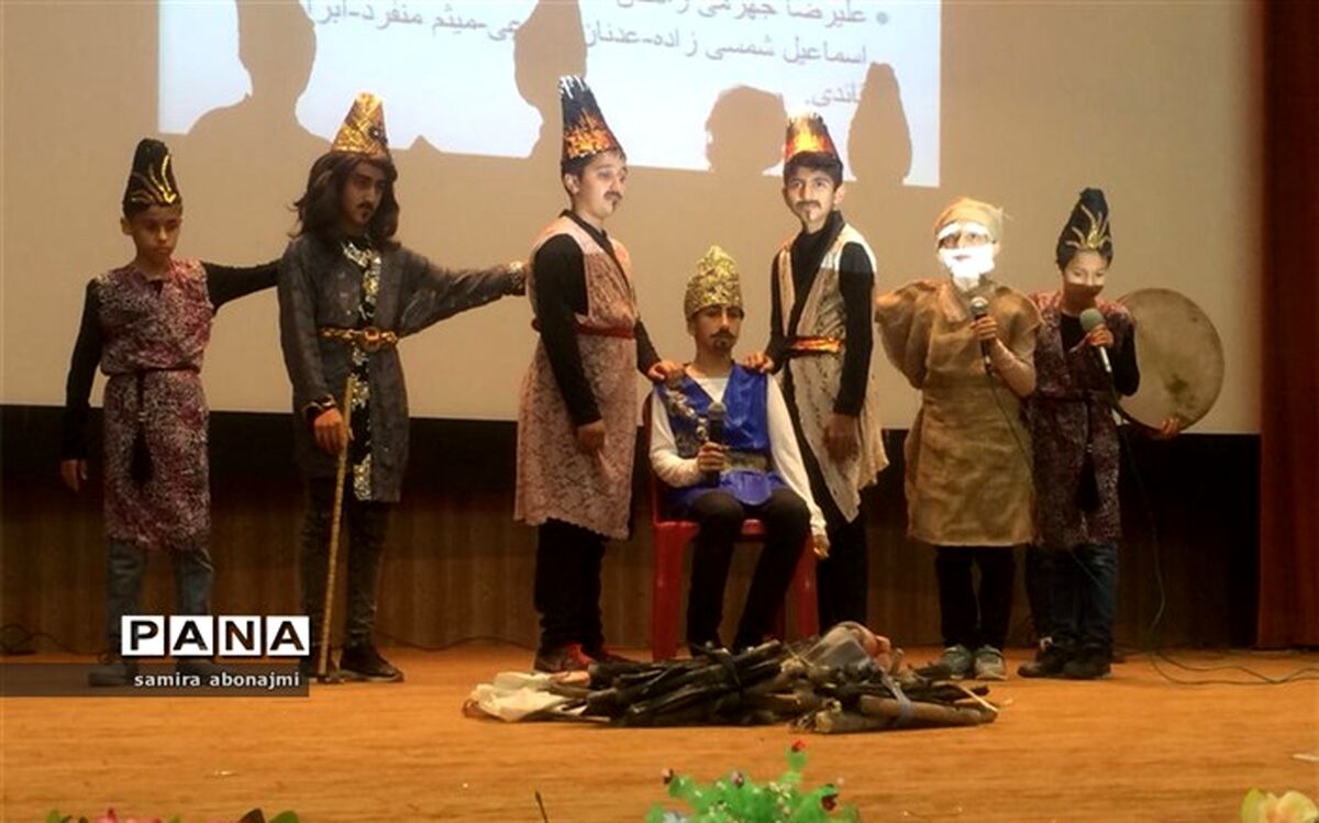 برگزاری جشنواره گلستان‌خوانی در شهرستان خنج