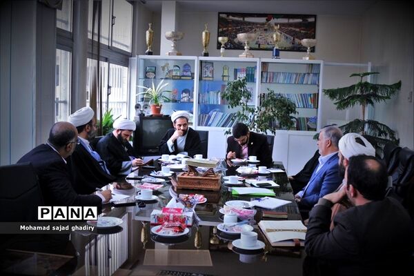 دومین جلسه کمیته همکاری‌های حوزه علمیه و آموزش و پرورش شهر تهران