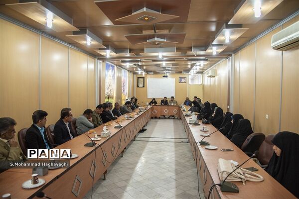 آخرین نشست سالانه معاونان پرورشی و مربیان تربیت بدنی در لامرد