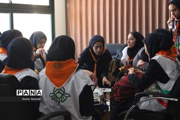 بازدید دانش‌آموزان تبریزی از شعب تامین اجتماعی