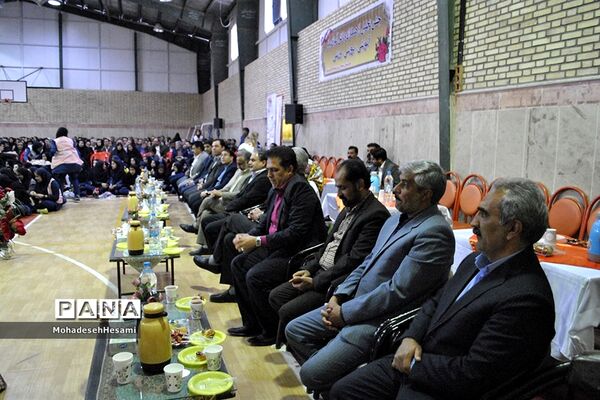 جشن تجلیل از افتخار آفرینان