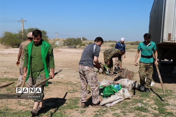 زائران راهیان‌نور در اردوگاه شهید شیرسوار هفت‌تپه