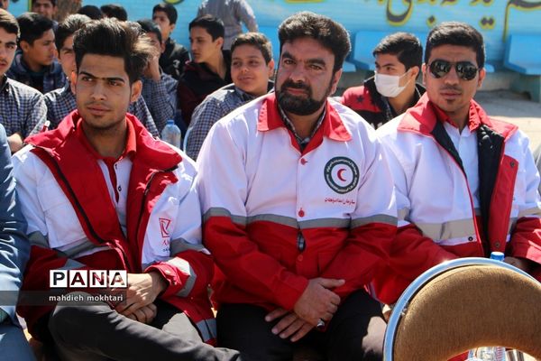 برگزاری مانور چهارشنبه‌سوری در مدارس استان یزد
