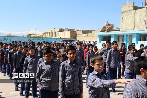 برگزاری مانور چهارشنبه‌سوری در مدارس استان یزد