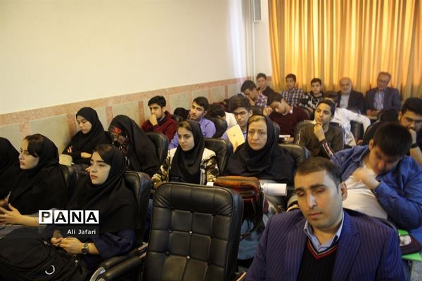 بیستمین همایش استانی نجوم در پژوهش‌سرای رازی شهرری