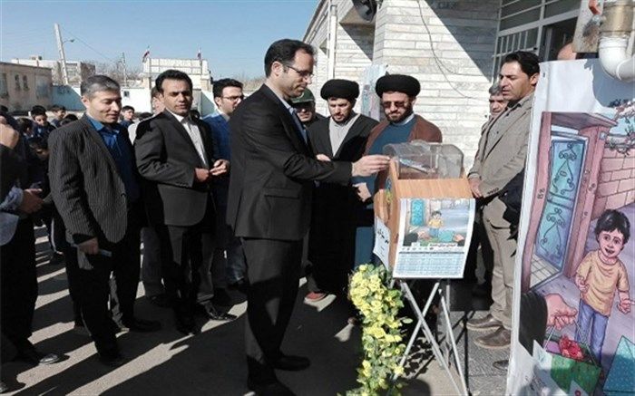 آیین نمادین جشن احسان و نیکوکاری در مدارس شهرستان سلطانیه استان زنجان برگزار گردید