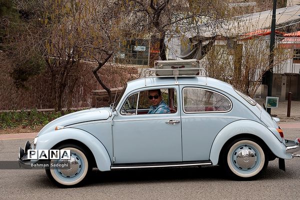 نمایش ماشین‌های تاریخی در کاخ سعد آباد