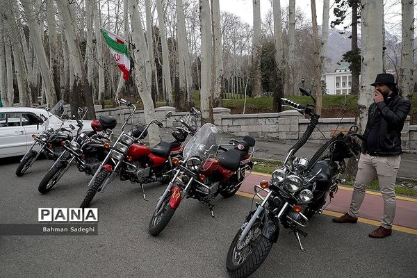 نمایش ماشین‌های تاریخی در کاخ سعد آباد