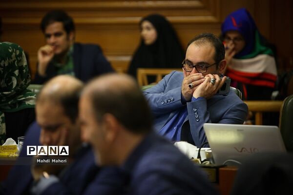 آخرین جلسه شورای شهر تهران در سال ۹۷