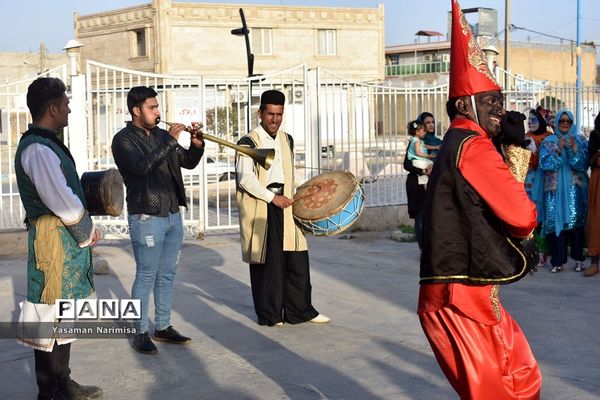 شادی پیمایی نوروزی  با حضور اقوام ایرانی در امیدیه