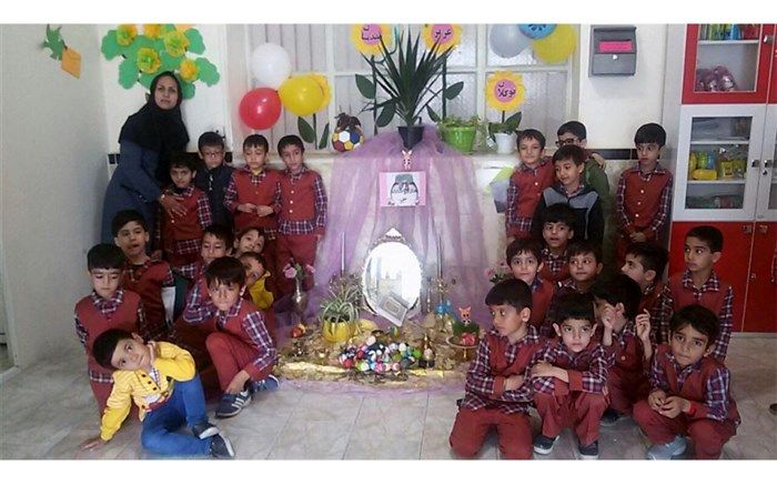برپایی سفره هفت سین در دبستان پسرانه علامه حلی 1 دوره اول