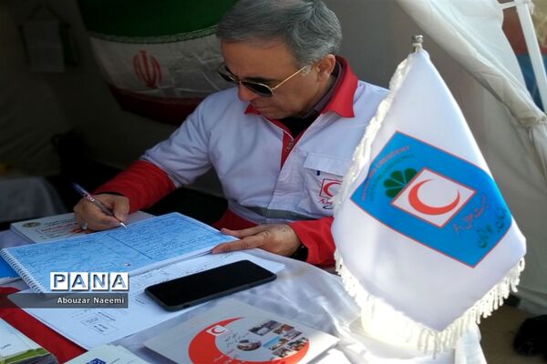 غرفه نوروزی جمعیت هلال احمر پاکدشت