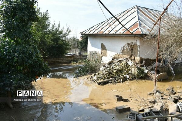 وضعیت مردم سیل‌زده در روستاهای دستنکلاه و تالارپشت سیمرغ