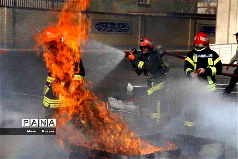 برگزاری مانور پیشگیری از حوادث چهارشنبه آخر سال در مدارس  میانه
