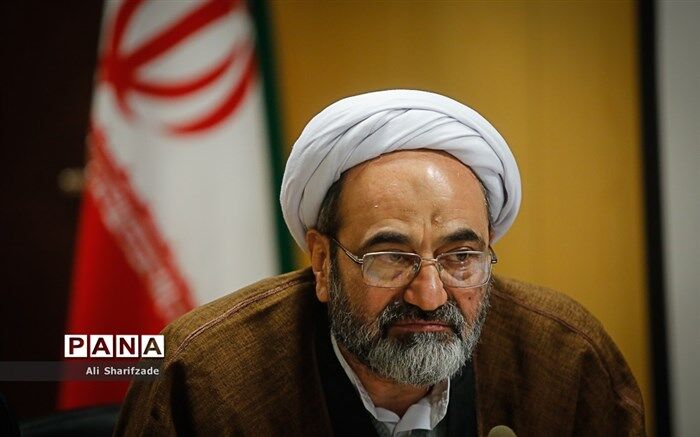 ادغام پژوهشگاه مطالعات آموزش و پرورش در سازمان پژوهش  هنوز کامل انجام نشده است