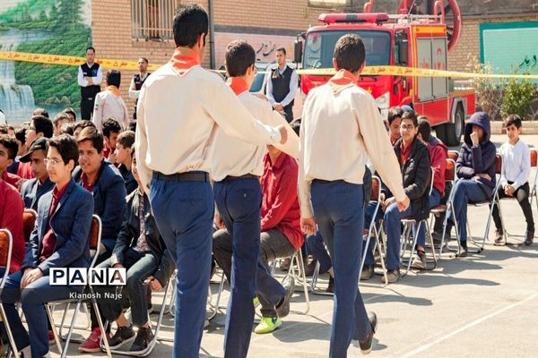 مانور استانی پیشگیری از حوادث چهارشنبه آخر سال در مشهد