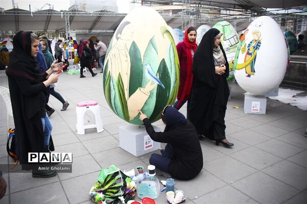 جشنواره تخم مرغ های نوروزی