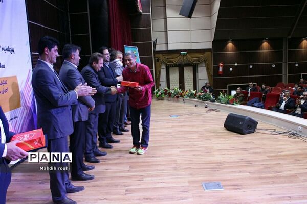 همایش تجلیل از نخبگان ورزشی استان در تبریز