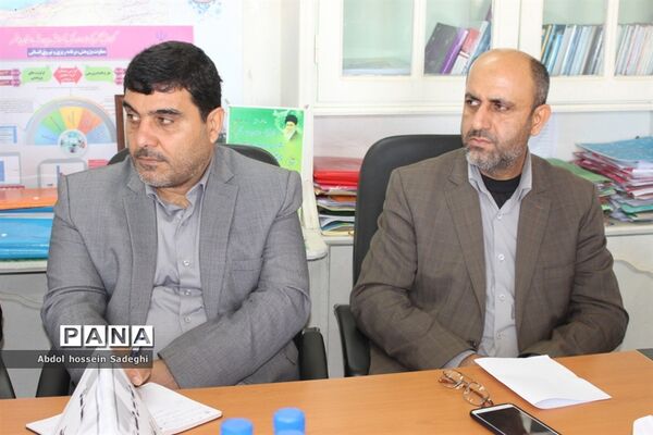 چهارمین جلسه ستاد بزرگداشت مقام معلم  در بوشهر