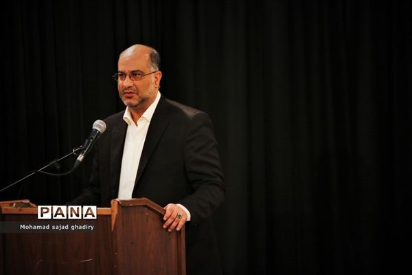 تجلیل از برگزیدگان نوزدهمین فراخوان ملی پرسش مهر نوزدهم