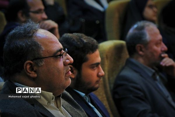 تجلیل از برگزیدگان نوزدهمین فراخوان ملی پرسش مهر نوزدهم