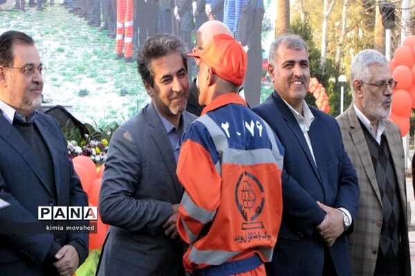 تجلیل از نارنجی پوشان و سفیران پاکیزگی در شیراز
