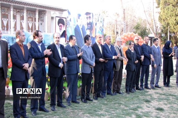 تجلیل از نارنجی پوشان و سفیران پاکیزگی در شیراز