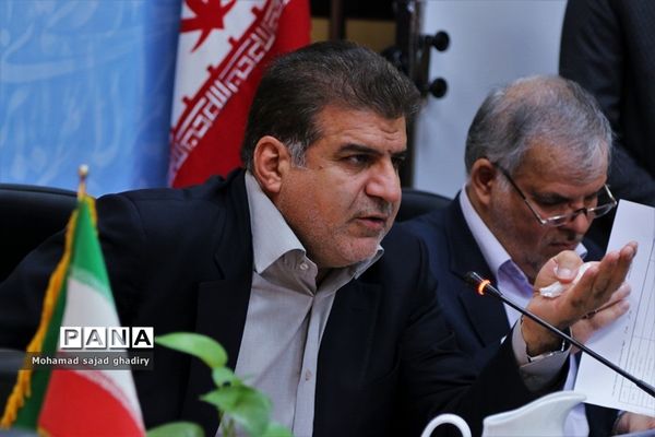 آخرین جلسه سال مدیران مناطق 19 گانه شهر تهران و شورای معاونان اداره‌کل آموزش و پرورش شهر تهران