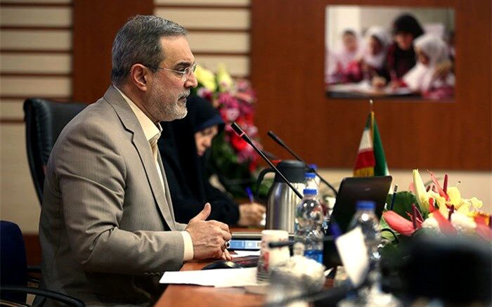 بطحایی:  تربیت و آموزش در مدارس  با الگوبرداری‌ از آموزش عالی حاصل نمی‌شود