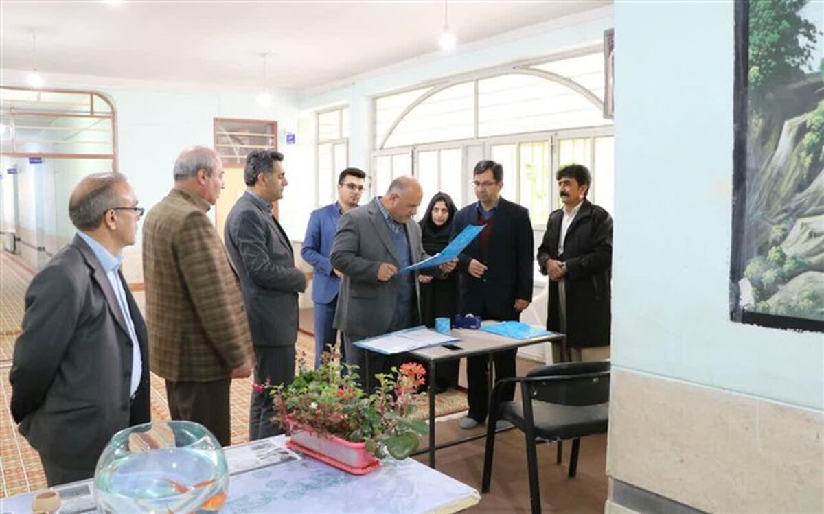 بازدید مدیرکل آموزش و پرورش استان از ستادهای اسکان مهاباد و پیرانشهر