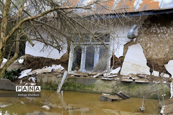 وضعیت مردم روستاهای سیل‌زده سیمرغ