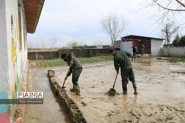 زندگی مردم سیل‌زده روستاهای شهرستان سیمرغ
