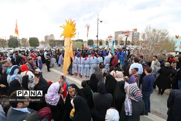 کارنوال شادی در پدیده شاندیز مشهد