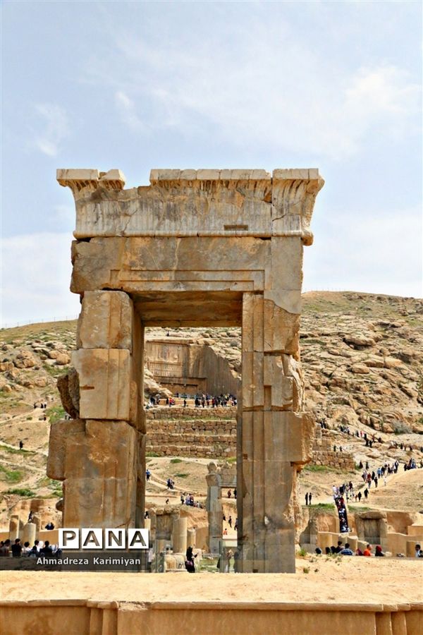 تخت جمشید در نوروز 98