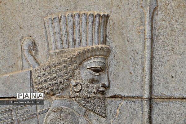 تخت جمشید در نوروز 98