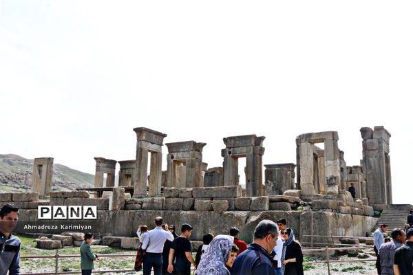 تخت جمشید در نوروز 98