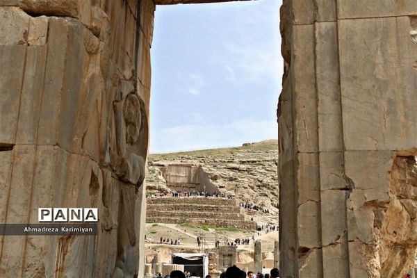 تخت جمشید در نوروز 98