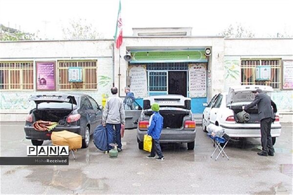 امدادرسانی به منطقه سیل‌زده سیمرغ