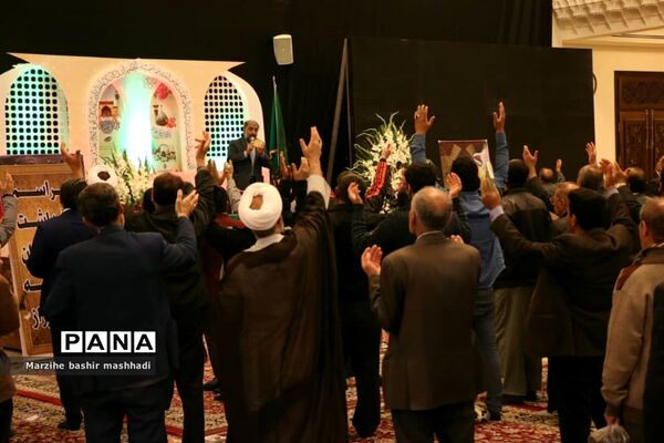 مراسم بزرگداشت جانباختگان حادثه سیل در شیراز
