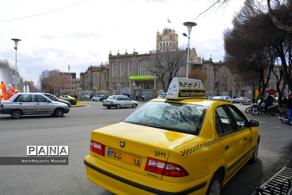 بازدیدمیهمانان نوروزی از اماکن گردشگری تبریز