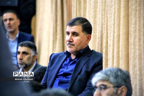 دیدار فرماندار ساری با فرماندهان سپاه به مناسبت روز پاسدار