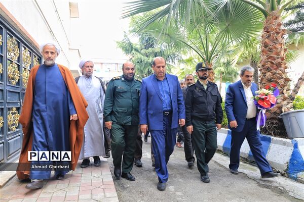 دیدار فرماندار ساری با فرماندهان سپاه به مناسبت روز پاسدار