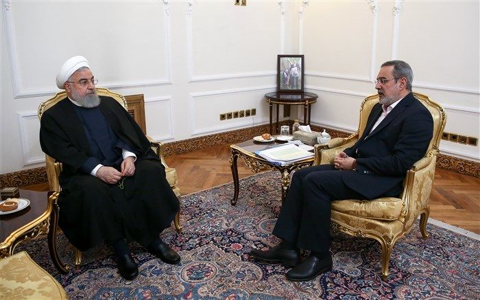 جلسه روحانی با بطحایی؛ برنامه‌های سال جدید و عملکرد سال گذشته وزارت آموزش و پرورش بررسی شد